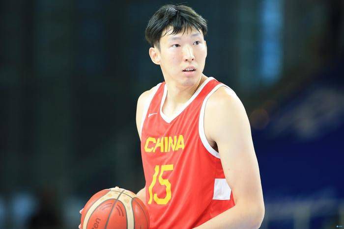 在欧冠小组赛最后一轮比赛中，巴萨客场2比3不敌安特卫普，但仍以小组头名身份晋级16强。